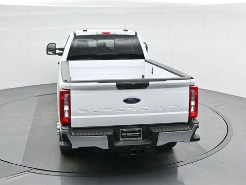 New 2026 Ford F350 XLT image 44