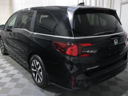 Used 2026 Honda Odyssey EX-L image 37