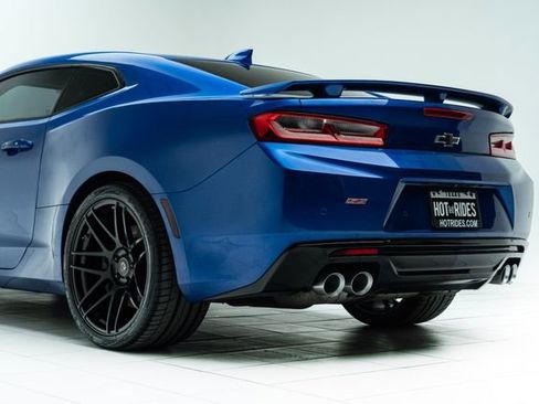 Used 2017 Chevrolet Camaro SS image 20