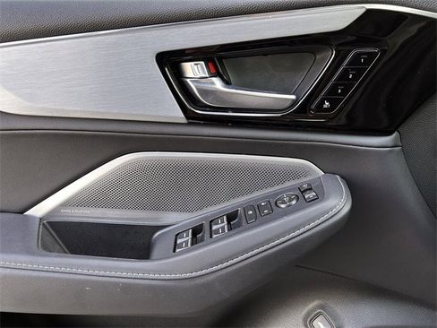 Used 2025 Acura MDX w/ Technology Package image 24