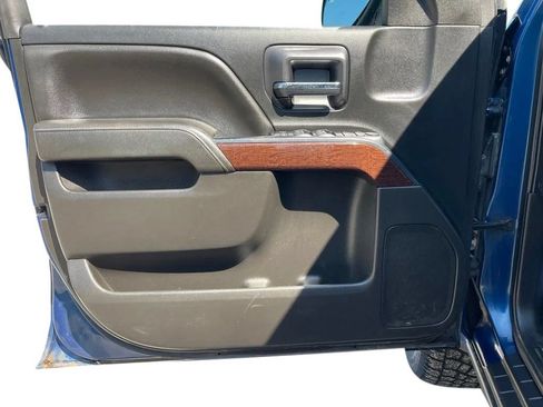 Used 2018 GMC Sierra 1500 SLE w/ Elevation Edition AWD/4WD image 14