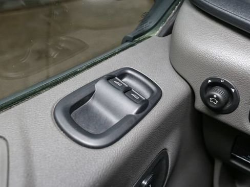 Used 2024 Ford Transit 250 148 High Roof AWD image 30