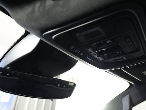 Used 2026 GMC Sierra 2500 AT4X image 32