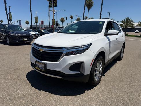 Used 2024 Chevrolet Equinox LT AWD/4WD image 3