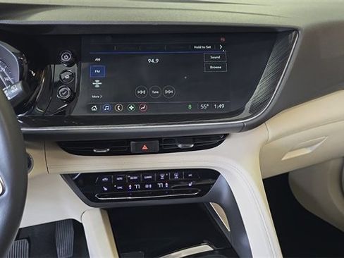 Used 2022 Buick Envision Essence w/ Safety Package image 18