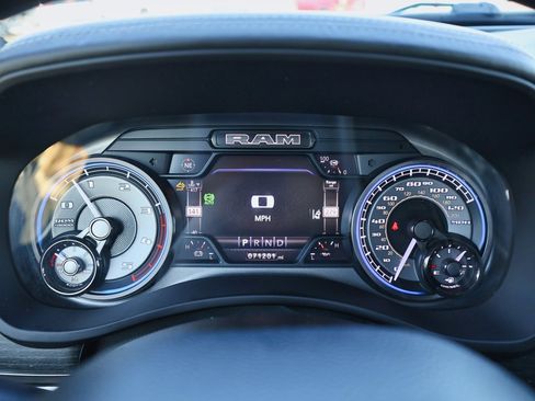 Used 2022 RAM 3500 Limited image 27