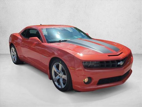Used 2011 Chevrolet Camaro SS w/ RS Package RWD image 3