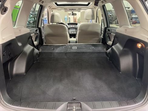 Used 2018 Subaru Forester 2.5i Premium AWD/4WD image 15