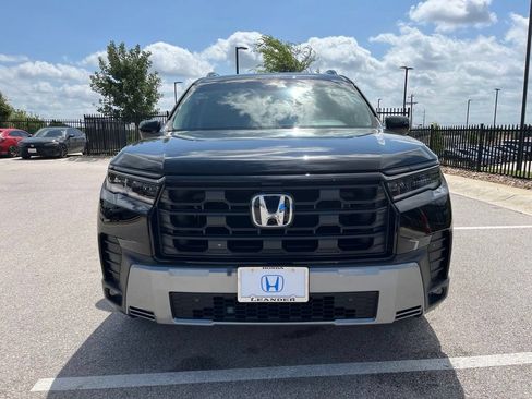 Certified 2026 Honda Pilot EX-L image 2