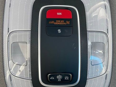 Used 2023 Hyundai Elantra SEL w/ Convenience Package image 23