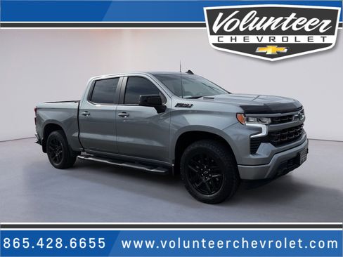 Used 2025 Chevrolet Silverado 1500 RST image 1