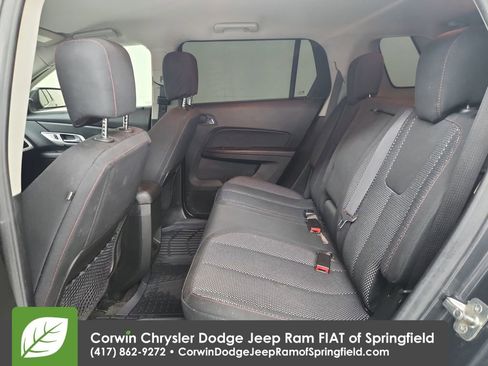 Used 2017 GMC Terrain SLE image 28