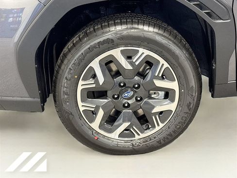New 2026 Subaru Forester Premium AWD/4WD image 31
