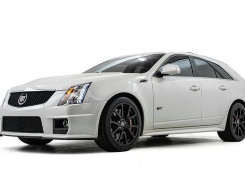 Used 2014 Cadillac CTS V w/ Wood Trim Package image 8