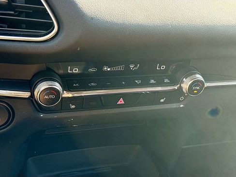 Certified 2024 MAZDA CX-30 AWD 2.5 S w/ Preferred Package image 18