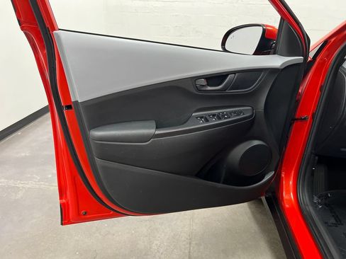 Used 2019 Hyundai Kona SEL FWD image 10