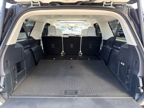 Used 2025 Ford Expedition Max Platinum w/ Platinum Ultimate Package image 19