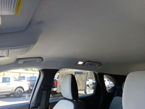 Used 2025 Ford Escape Active image 14