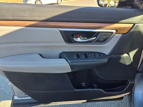 Used 2022 Honda CR-V EX-L image 19