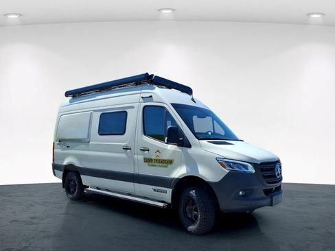 Used 2022 Mercedes-Benz Sprinter 2500 image 5
