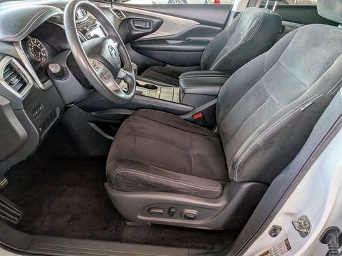 Used 2015 Nissan Murano SV w/ Premium Package FWD image 11