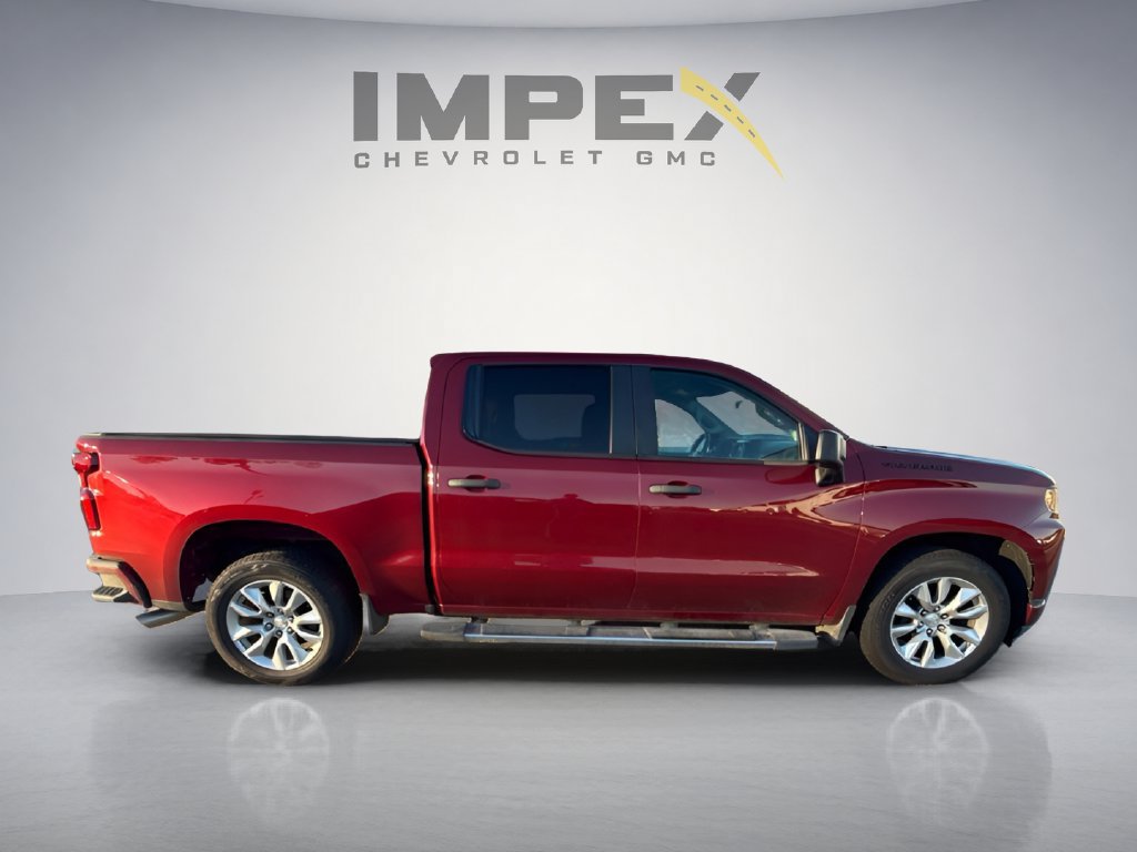 Used 2019 Chevrolet Silverado 1500 Custom w/ Custom Value Package AWD/4WD image 6