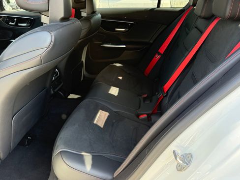 Used 2023 Mercedes-Benz C 43 AMG 4MATIC Sedan image 41