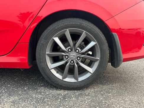 Used 2019 Honda Civic EX image 6