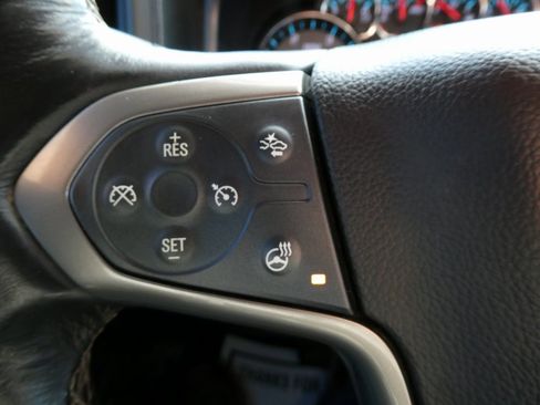 Used 2018 Chevrolet Silverado 2500 High Country w/ Duramax Plus Package image 35