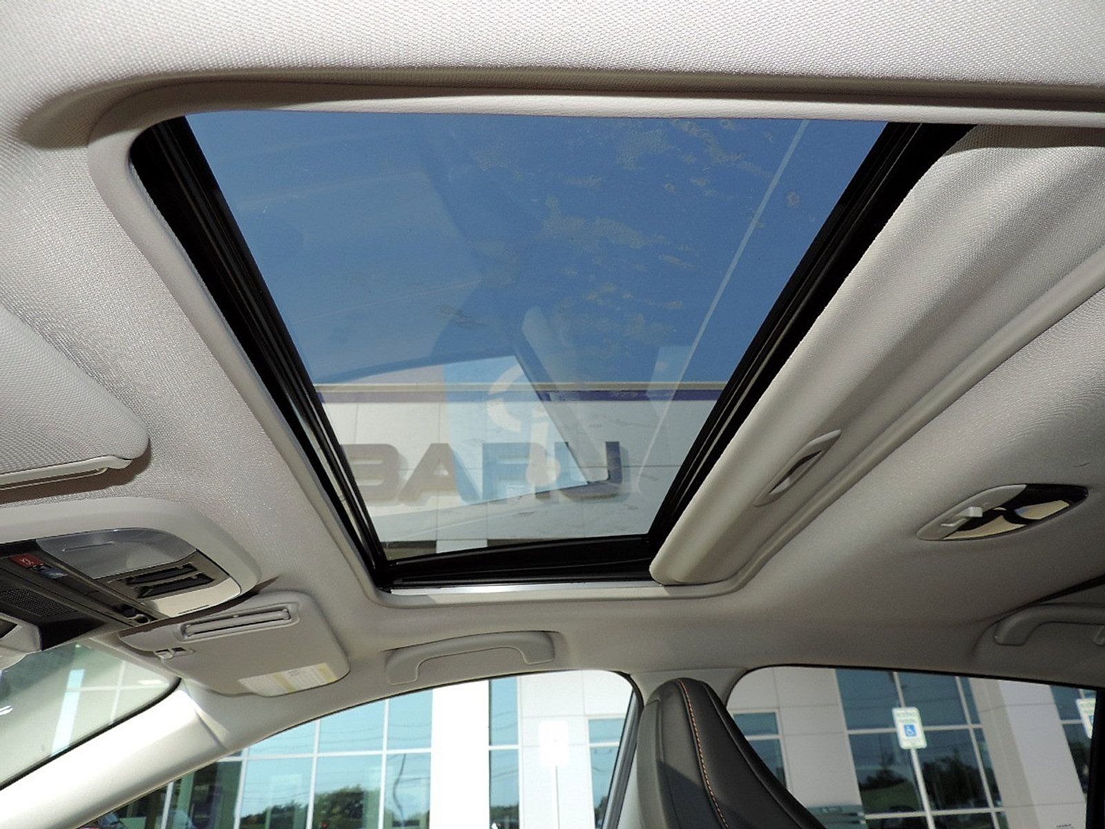 Used 2025 Subaru Crosstrek 2.5i Limited w/ Crosstrek Mirror Package AWD/4WD image 9