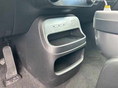 New 2026 Hyundai Ioniq 9 SEL image 21