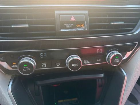 Used 2022 Honda Accord EX-L image 9