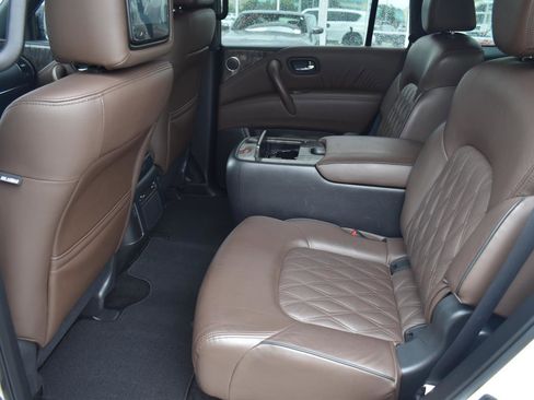 Used 2023 Nissan Armada Platinum w/ Captain's Chairs Package RWD image 57