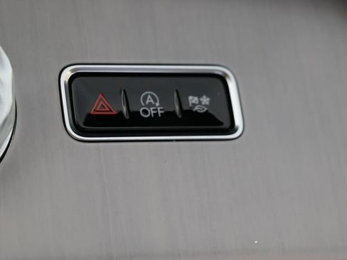 Used 2025 Lincoln Navigator Reserve AWD/4WD image 27