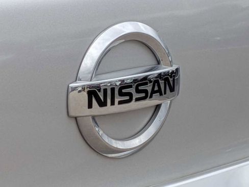 Used 2017 Nissan Sentra S FWD image 13