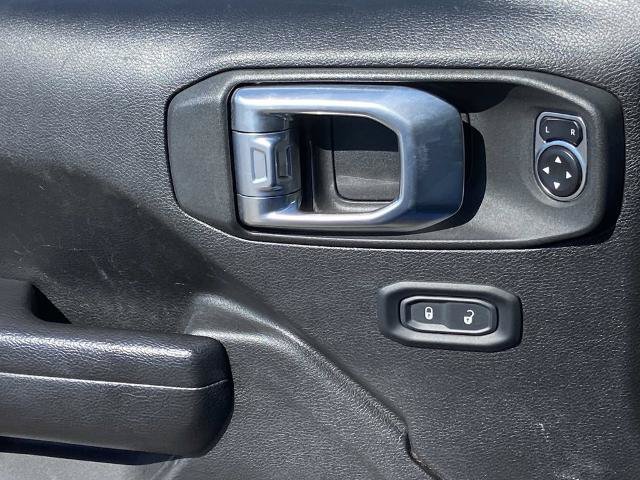 Used 2024 Jeep Wrangler Unlimited Rubicon 4xe AWD/4WD image 18