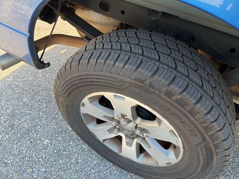 Used 2012 Ford F150 XLT w/ XLT Custom Pkg RWD image 4