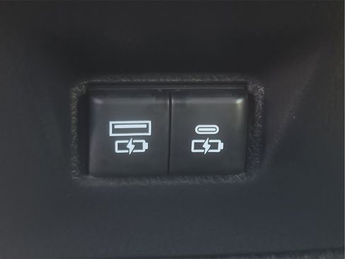 New 2026 Toyota Camry SE image 15