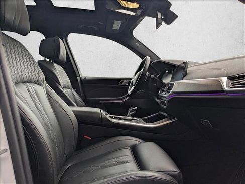 Used 2023 BMW X5 xDrive45e w/ Executive Package image 28