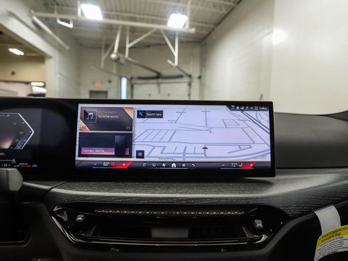 Certified 2025 BMW 330i xDrive 330i xDrive w/ M Sport Package image 15