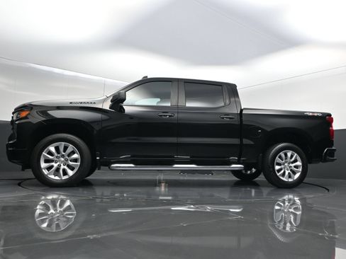 Used 2023 Chevrolet Silverado 1500 Custom w/ LPO, Dark Essentials Package AWD/4WD image 38