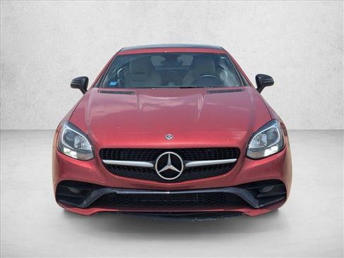 Used 2019 Mercedes-Benz SLC 300 image 2