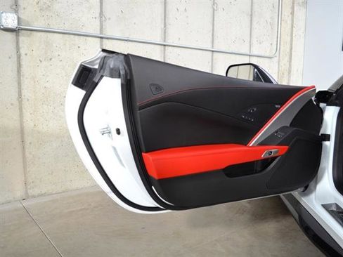 Used 2019 Chevrolet Corvette Z06 image 9