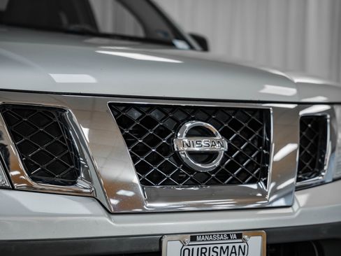 Used 2018 Nissan Frontier S image 10