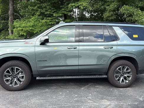 Used 2024 Chevrolet Tahoe Z71 AWD/4WD image 6