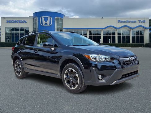 Used 2023 Subaru Crosstrek 2.0i Premium AWD/4WD image 1