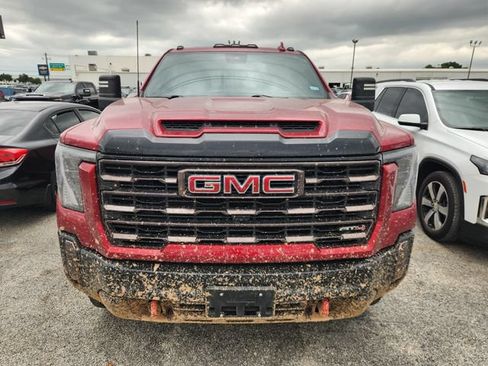 Used 2024 GMC Sierra 2500 AT4X AWD/4WD image 2