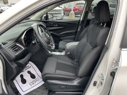 Used 2024 Subaru Ascent Premium w/ Convenience Package image 14