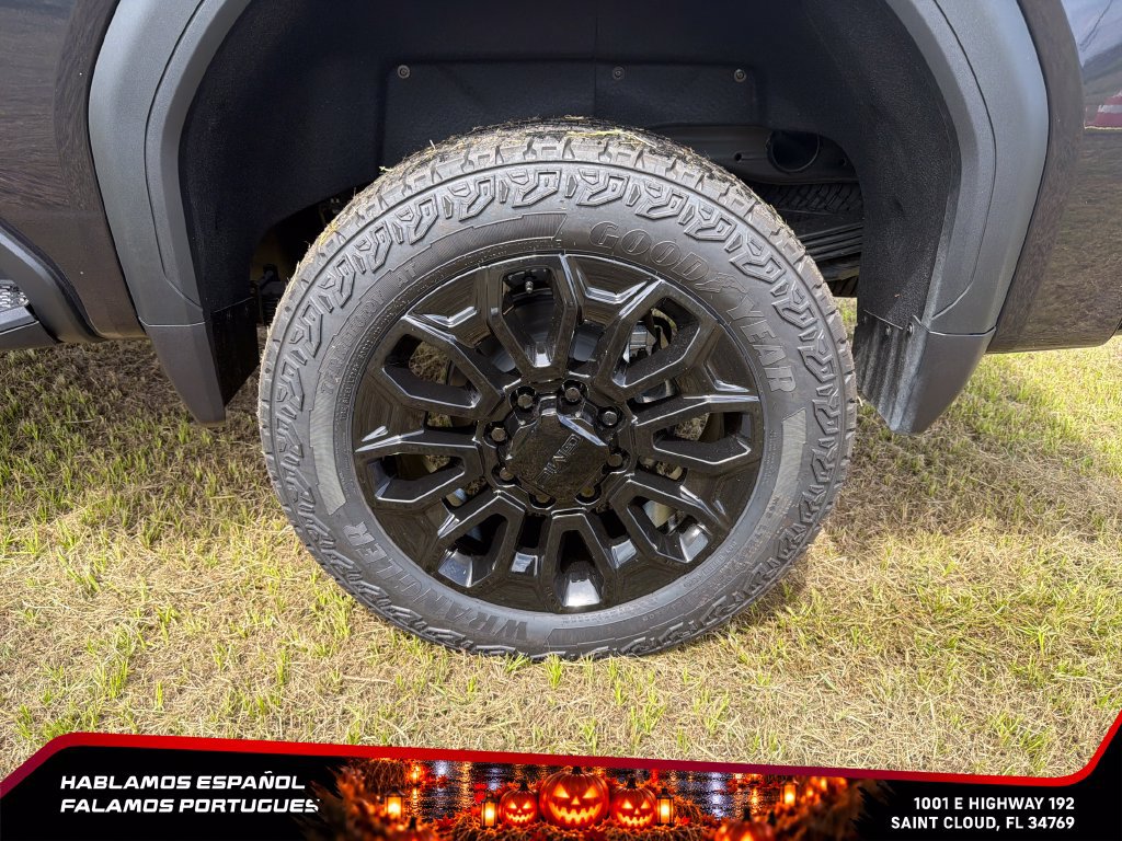 New 2026 GMC Sierra 2500 Denali w/ Denali Reserve Package AWD/4WD image 11