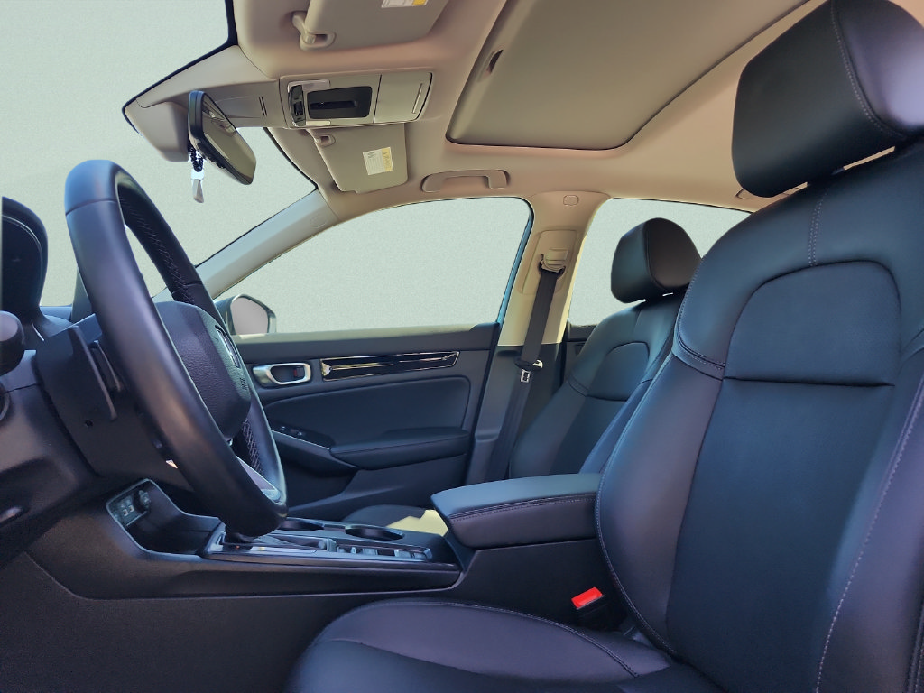 Used 2024 Honda Civic Touring image 21